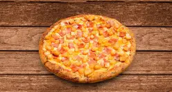 ¡Una pizza siempre es buena idea! 🍕 Disfruta del delicioso sabor de Pixi y pide ahora una pizza Hawaiana mediana de 6 porciones por $16.900, antes: $21.900, solo por RobinFood App.